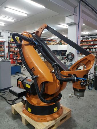 <?$this->content($robots, 'title', $lang)?>